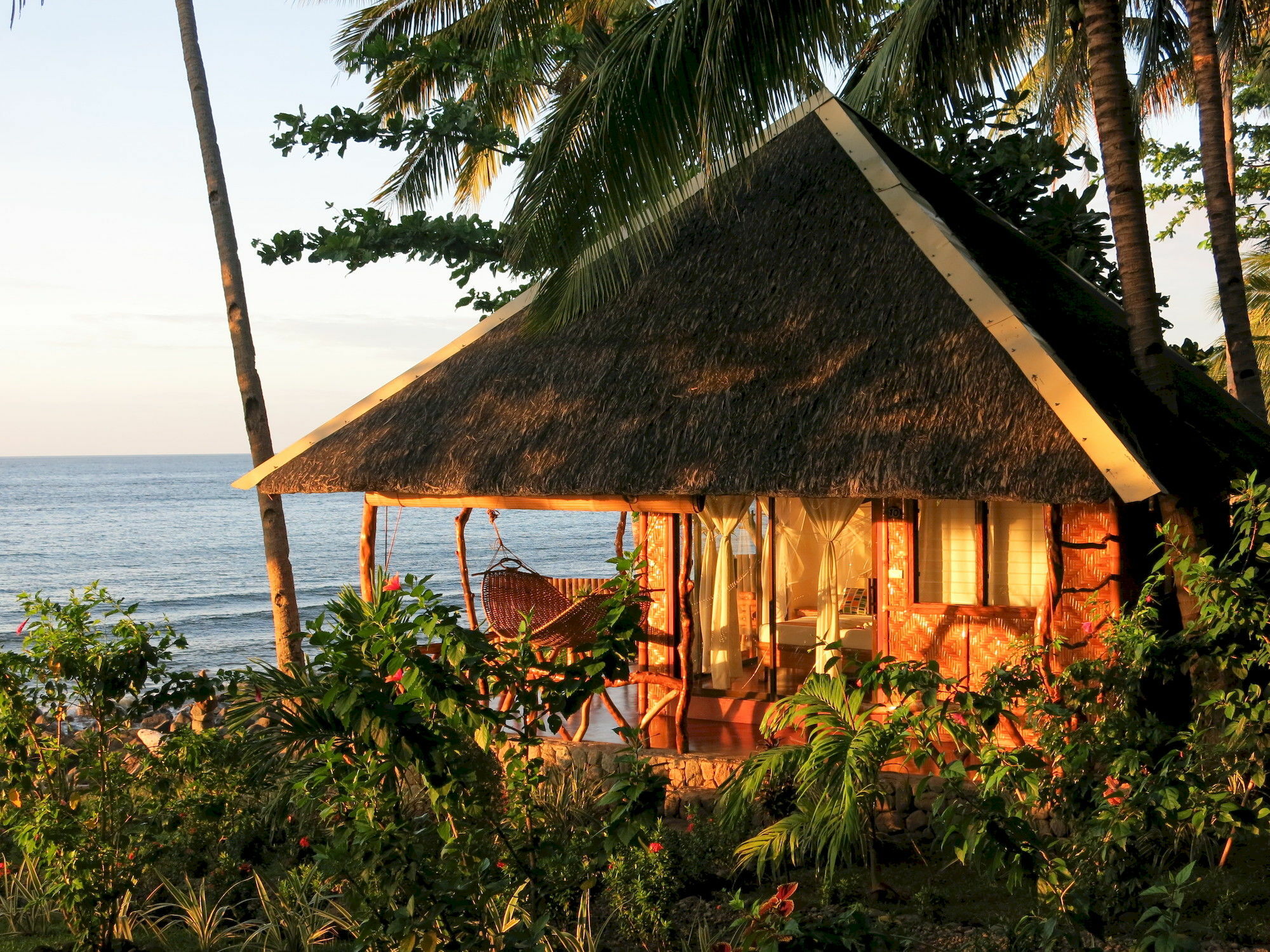 Camiguin Volcan Beach Eco Retreat & Dive Resort Mambajao Dış mekan fotoğraf